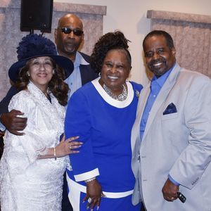 Meet your Posher, Henry warren